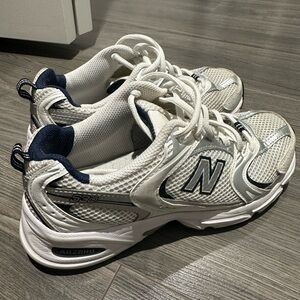 New Balance 530 White and Navy Sneakers